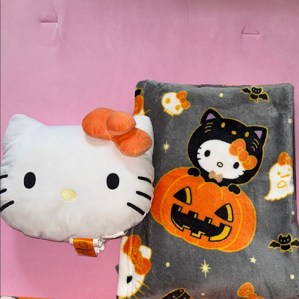 Hello Kitty Pillow and Blanket Set